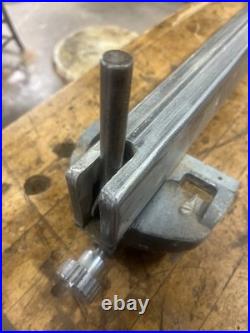 CRAFTSMAN 113.22411 rip fence 32.5 inches long