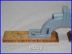 DELTA SHAPER ADJUSTABLE FENCE SF-1/SF-2 in great condition