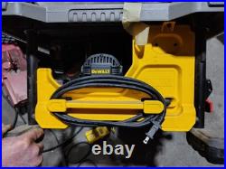 DeWALT DWE7485 8-1/4? Jobsite Table Saw Type 3 15A 120V Portable -Fence Included