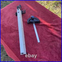 Delta TS200LS 10 Inch table saw Rip Fence & Miter Saw