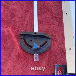 Delta TS200LS 10 Inch table saw Rip Fence & Miter Saw