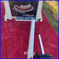 Delta TS200LS 10 Inch table saw Rip Fence & Miter Saw