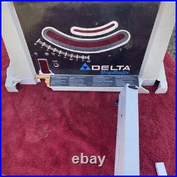 Delta TS200LS 10 Inch table saw Rip Fence & Miter Saw