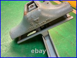 Delta table saw RIP FENCE ONLY for 27 deep cast iron top fits 1.38 (35MM) Rail Delta table saw RIP FENCE ONLY for 27 deep cast iron top fits 1.38 (35MM) Rail