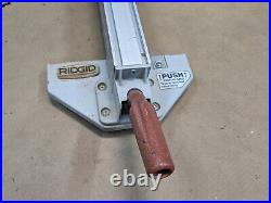 RIDGID TS2412 Table Saw Rip Fence