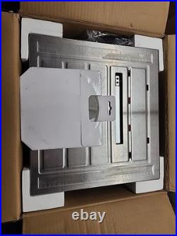 Skil 7-Inch Corded Electric Wet Tile Saw with Stainless Steel Table Top Red