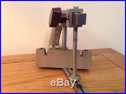 Table Saw Mitre Fence with trigger operated clamp. Please see description